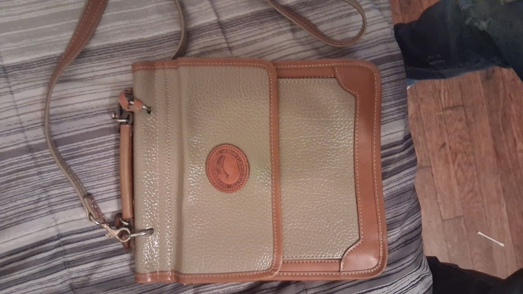 Dooney And Bourke 