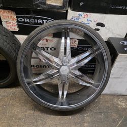 30" WHEELS WITH TIRES