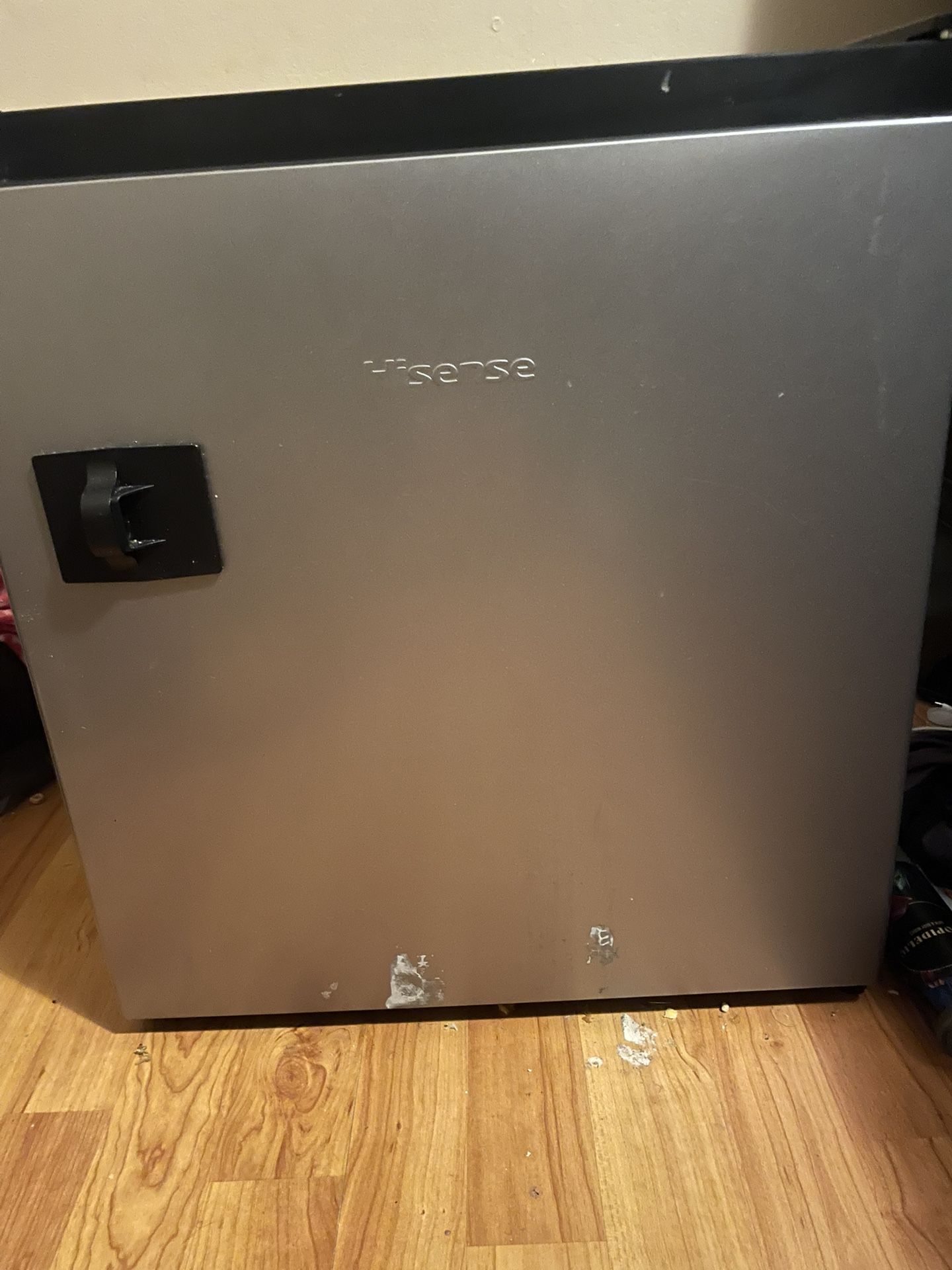 Hisense Mini Fridge