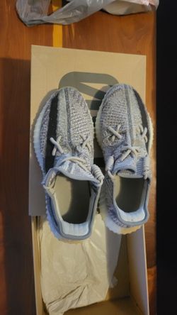 Used Yeazy Boost Men's Shoes
