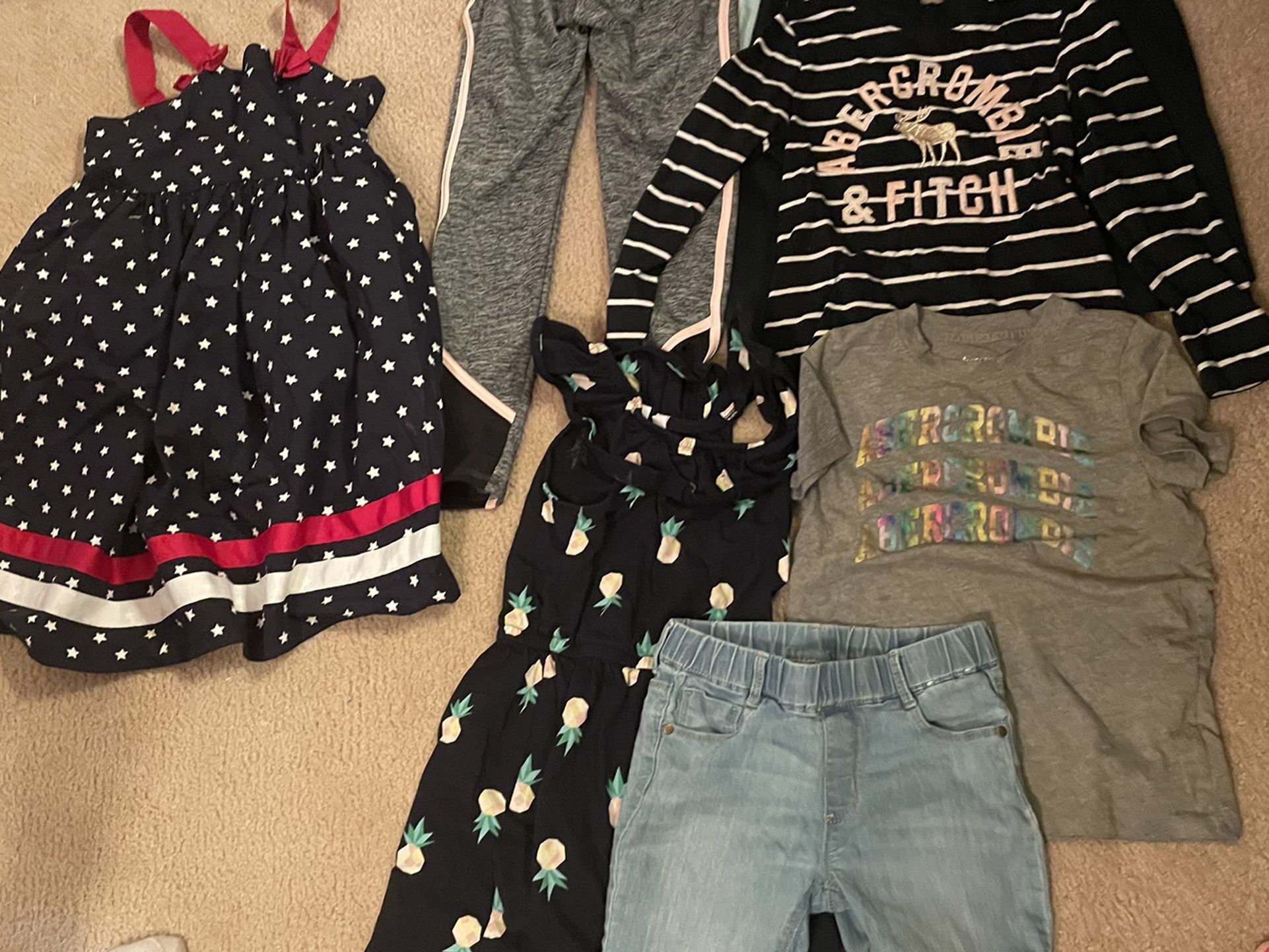 Huge Lots Of Girls Brand Name 5-7 Size Clothes