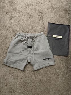 Fear of God Essentials Shorts Grey