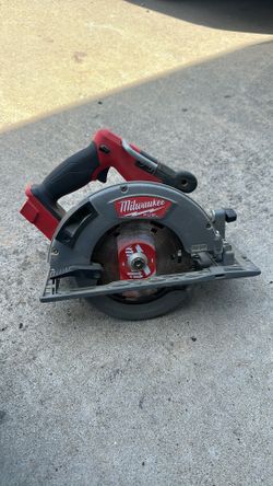 Milwaukee Circular Saw