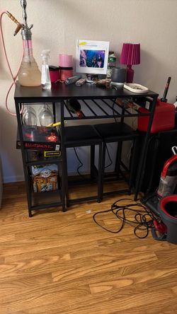 Mini bar table 2 stools