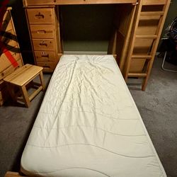 Bunk Bed With Two Beds (with mattresses and mattress boards)