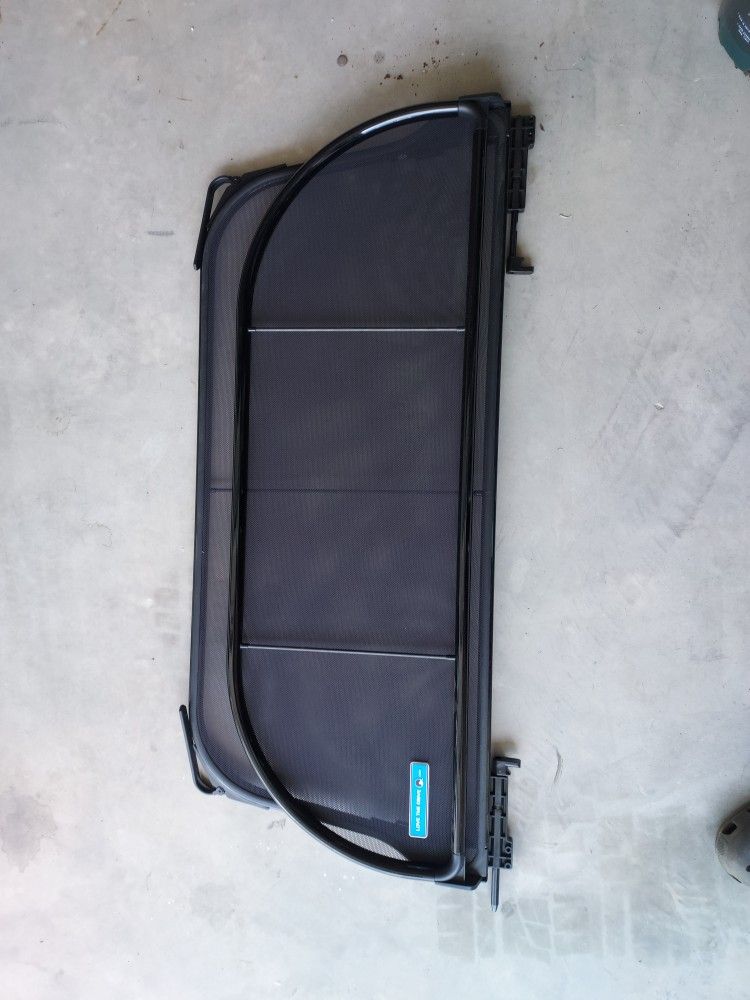 Auto Wind Screen