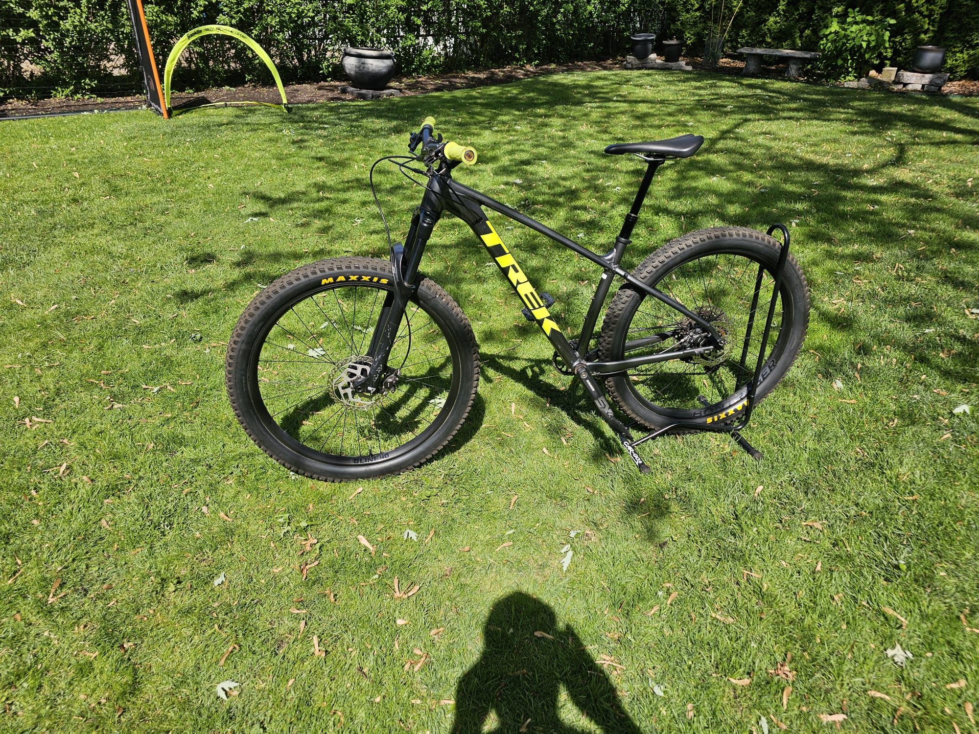 Trek Rosco Bike 7