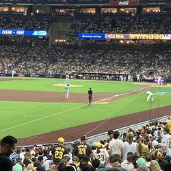 Padres vs Pirates Tuesday 8/25 front row on the rail