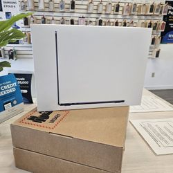 Apple MacBook Air 13in M3 Chip Brand New - $1 Today and the rest later 🤗