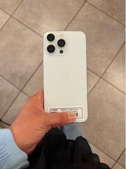iPHONE 15 PRO MAX UNLOCKED 256GB