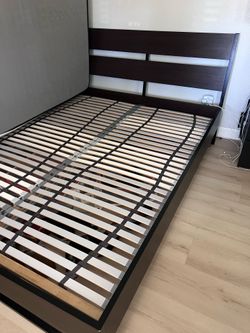 Queen Bed Frame & Slats
