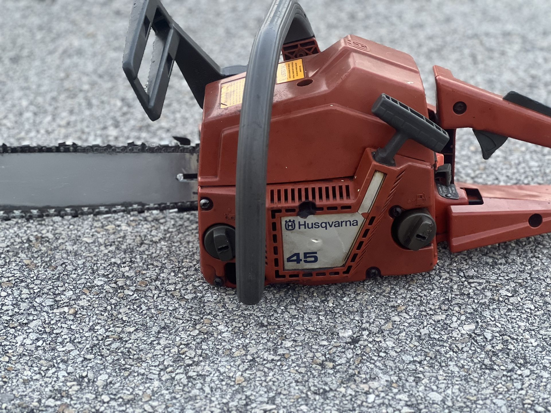 Chainsaw Husqvarna 55 Every Thing Works Great