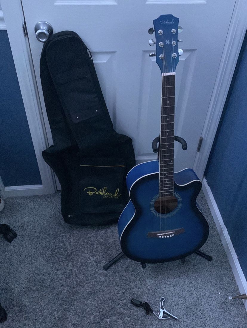 Blue PaiLand Acoustic Guitar