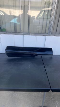 2024-2025 Honda Prologue Right side rear molding (contact info removed)4  OEM