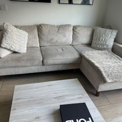 Cream couch $250