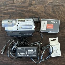 Sony Camcorder Handycam Dogital 8  Steady shot DCR-TRV350