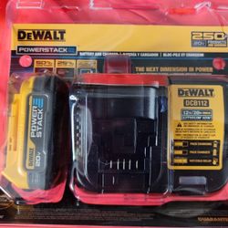 BRAND NEW DEWALT 20V MAX POWERSTACK BATTERY AND CHARGER