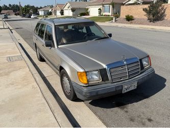 1987 Mercedes-Benz 300