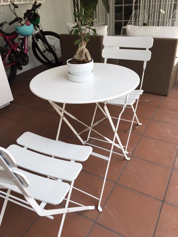 Bistro Set/ outdoor furniture