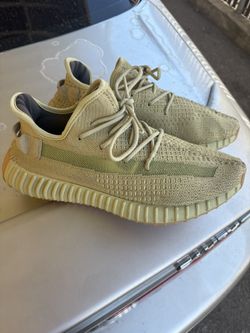 YEEZY BOOST 350 V2 “Sulfur”