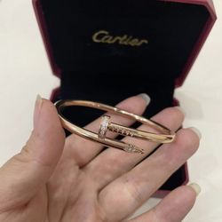 Cartier Nail Bracelet (moissanite)