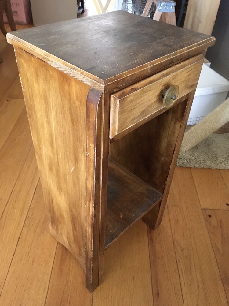 Unique Display Table/Stand
