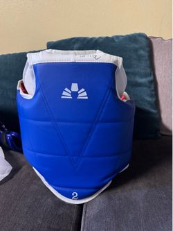 Juego de engranajes de espuma personalizados: casco de espuma, protector de  pecho.guantes