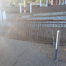 Free Metal Railing 