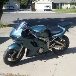 2003 Yamaha R6