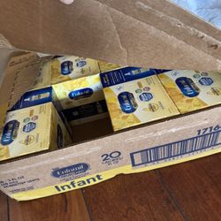 Enfamil NeuroPro Ready-to-Feed (48 Bottles) - Expires April 2026 - FAST SALE