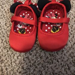 Disney Minnie Mouse Shoes…size 0-6 Months