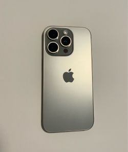 iPhone 16 Pro 256GB Unlocked Natural Titanium