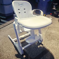Joovy Foodoo High Chair - Tray, (tray insert), Footrest, & Frame