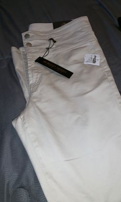 High waisted jeans