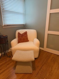 White Chair and ottoman