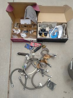 Random plumbing bundle $25 for all