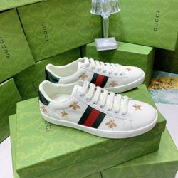 A classic and fashionable shoes