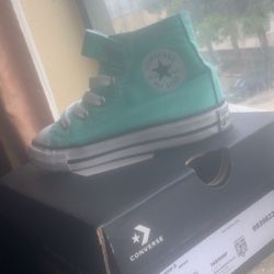 Toddler Converse And Jordan’s 
