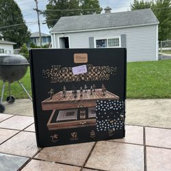 Large 23 inches Horse Racing Board Game with 11 Luxury Metal Horses, Foldable Wood Horse Race Board