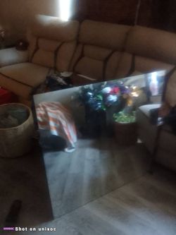 2 ft x 2 ft mirror hanging mirror