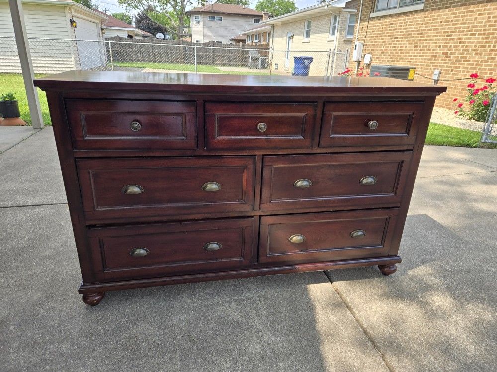Mahogany Dresser