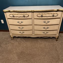 French Provincial Bedroom Set (Must Sell)