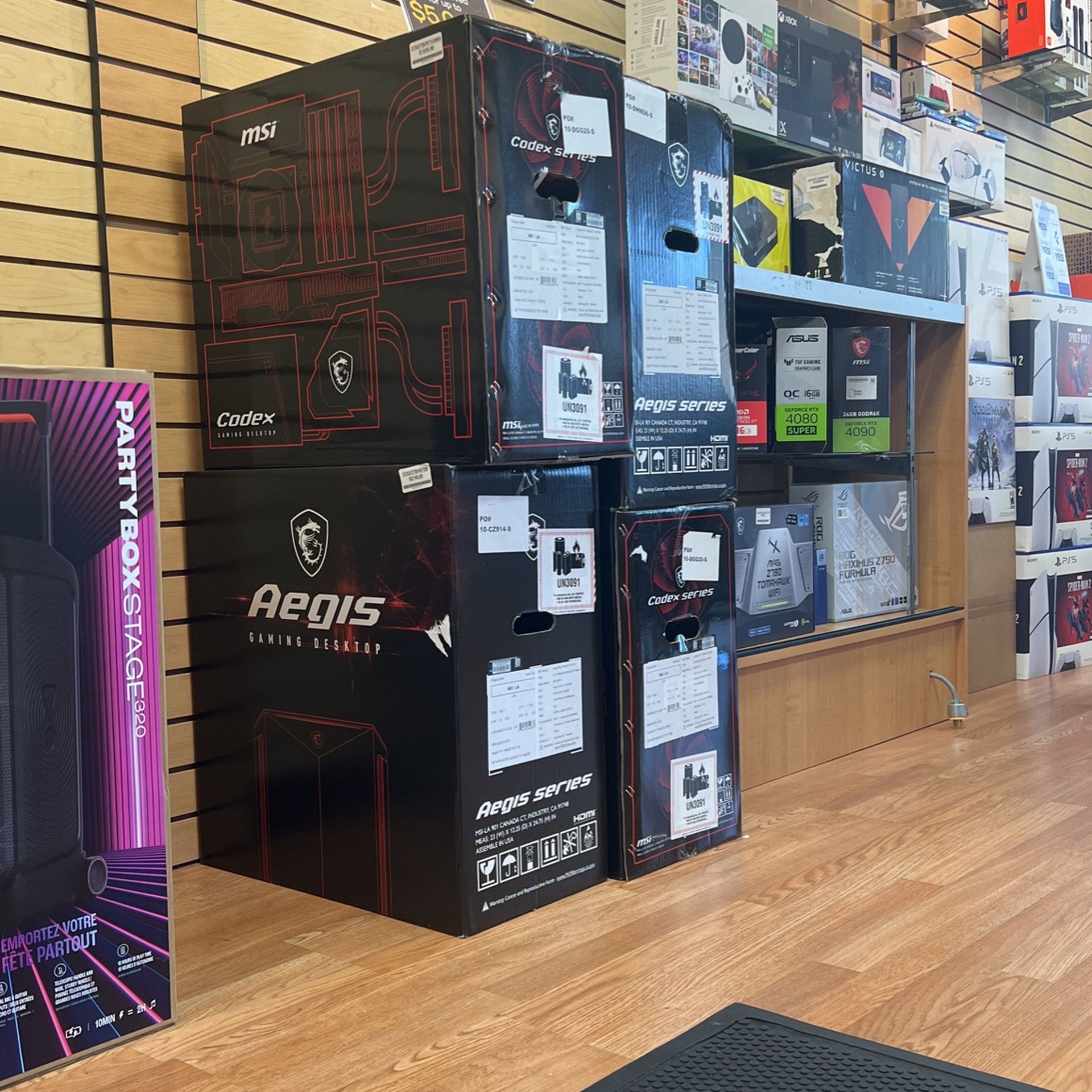 Msi Gaming Desktop Ci7 32Ram 2TB SSD RTX 4070 Super