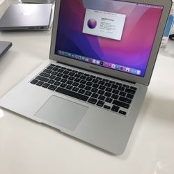 2017 MacBook Air 13”  Core i7 256SSD