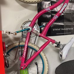 Dynacraft Girl Bike 20inch Bicycle 