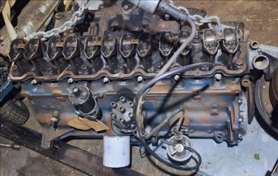 1972 AMC i6 258 motor and transmission