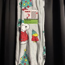 Snoopy Peanuts Plush Throw Blanket 50 X 70 Puffer Woodstock Holiday
