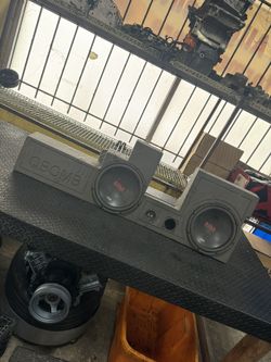 2 12s Subs Pro Box For 99-06 Silverado Or Sierra
