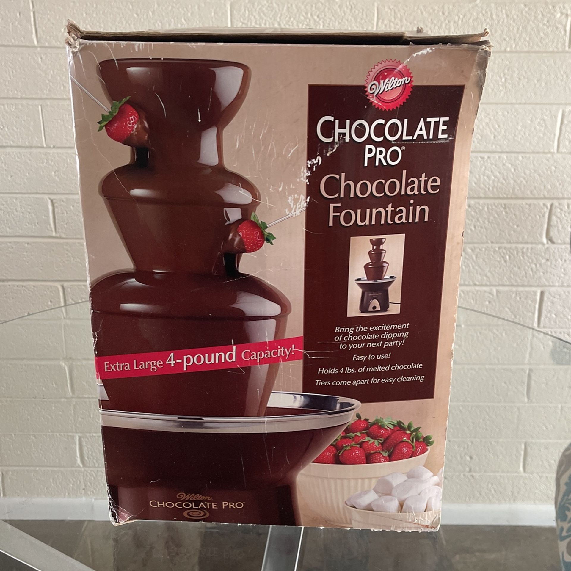 Wilton Chocolate Fountain 4lb