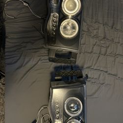 02-05 Dodge Ram 1500 Headlights